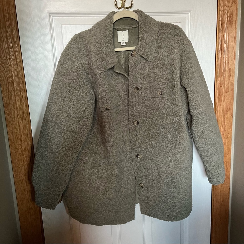 Sherpa shacket